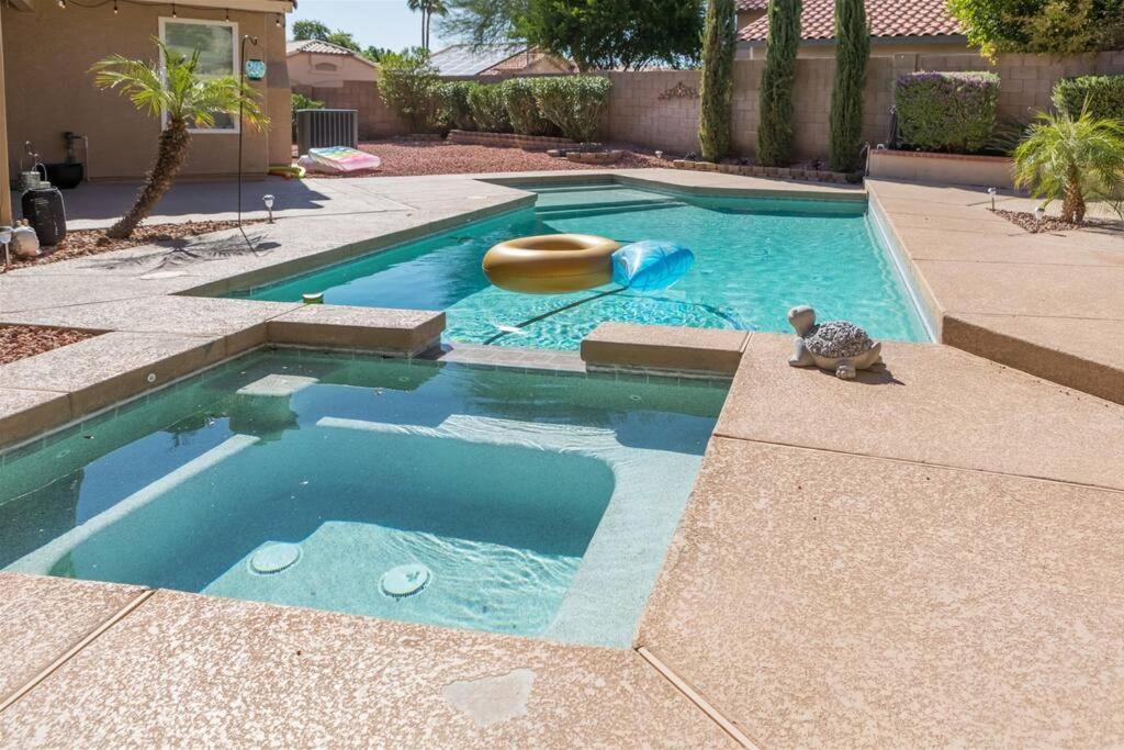 Private Paradise With Pool Heater, Spa, Billiards أفونديل المظهر الخارجي الصورة